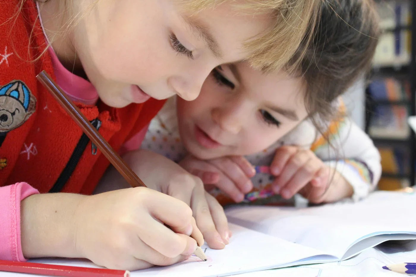 Cosa succede nel cervello quando un bambino impara a scrivere